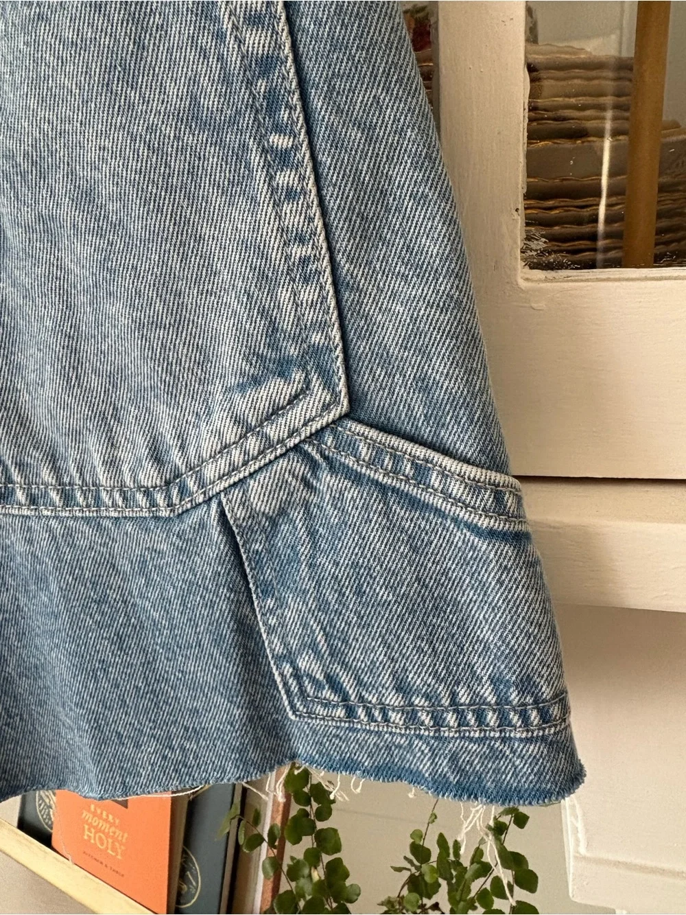 NWT Universal Thread Painter Baggy Short - Denim